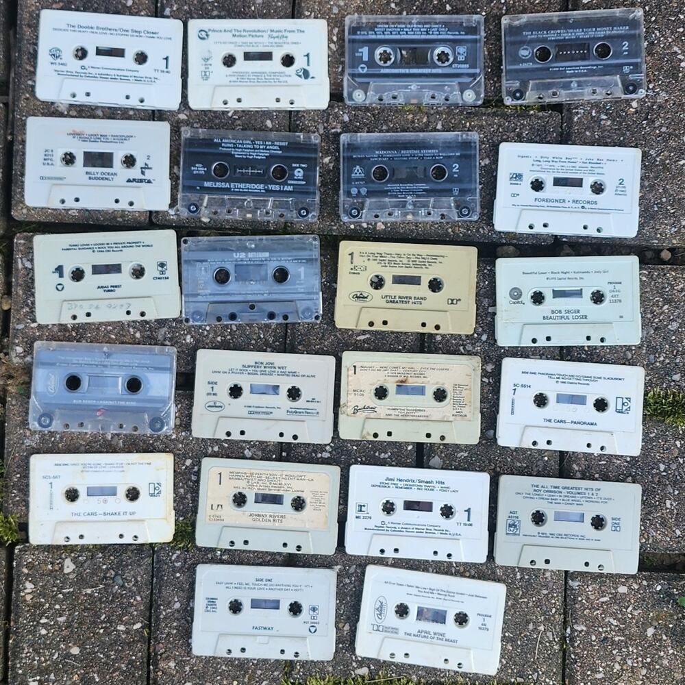 Classic Rock Pop cassette tape Lot of 22 Albums No Cases Cassettes Only